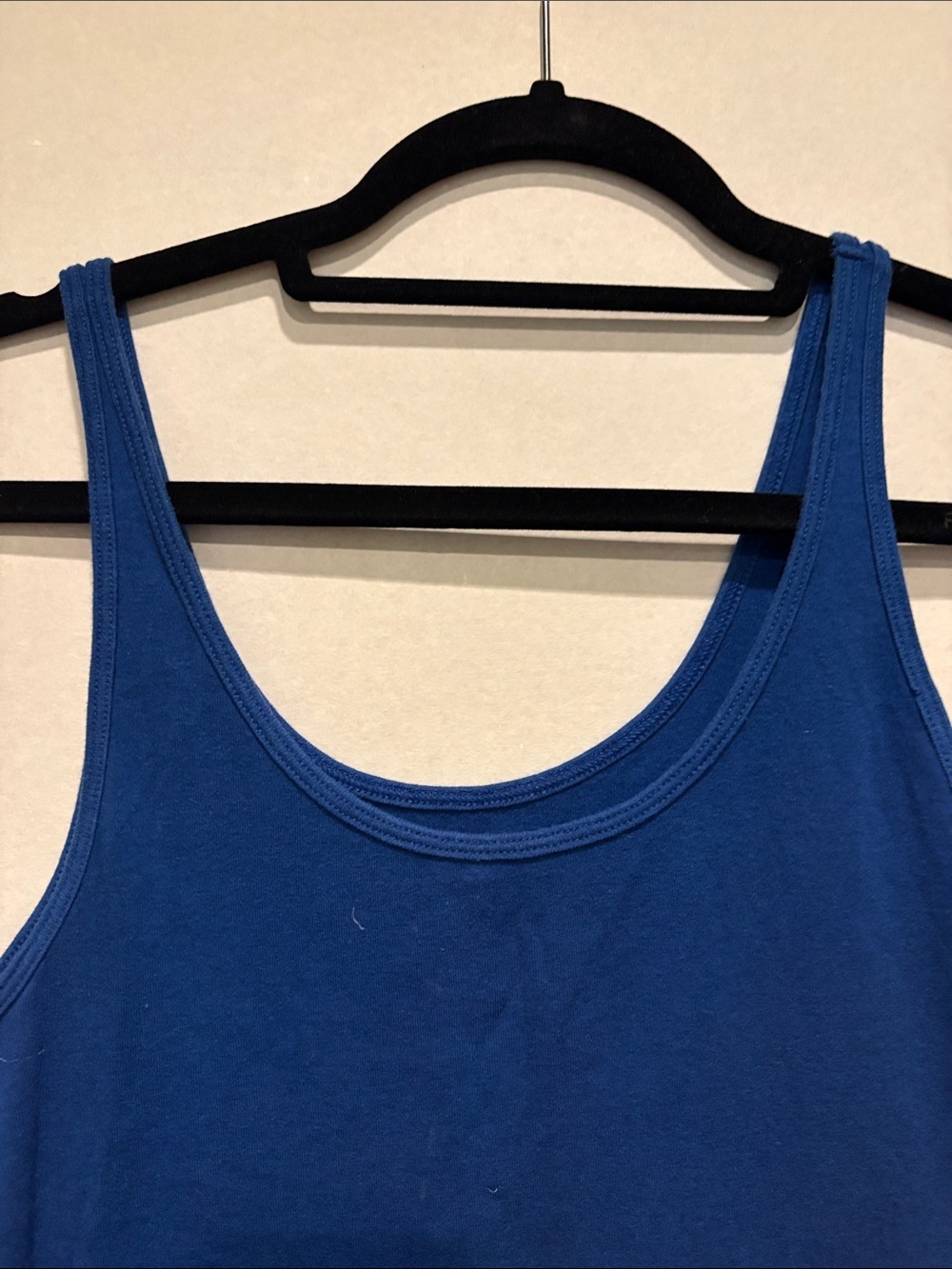 Old Navy Women's fitted tank tops. set of 2!  size Large TALL - Picture 3 of 16